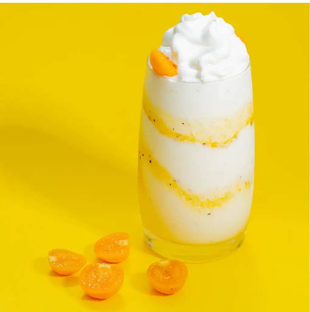 Milk shake frutos amarillos
