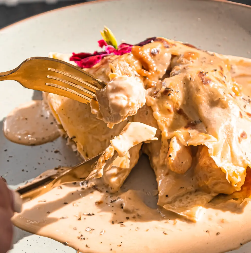 Crepe del conejo blanco